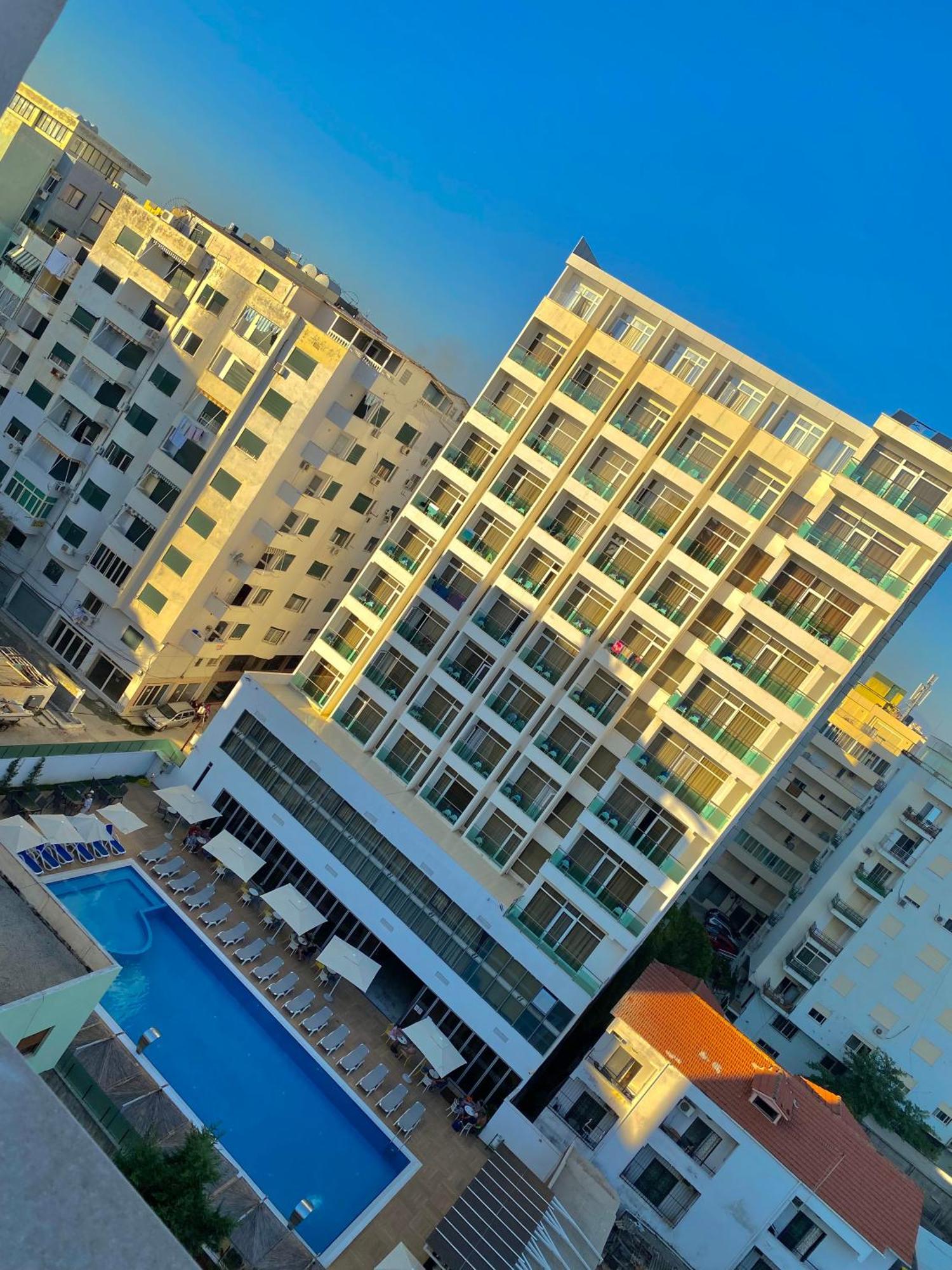 Prestige Apartament Sea View Durres Exterior photo