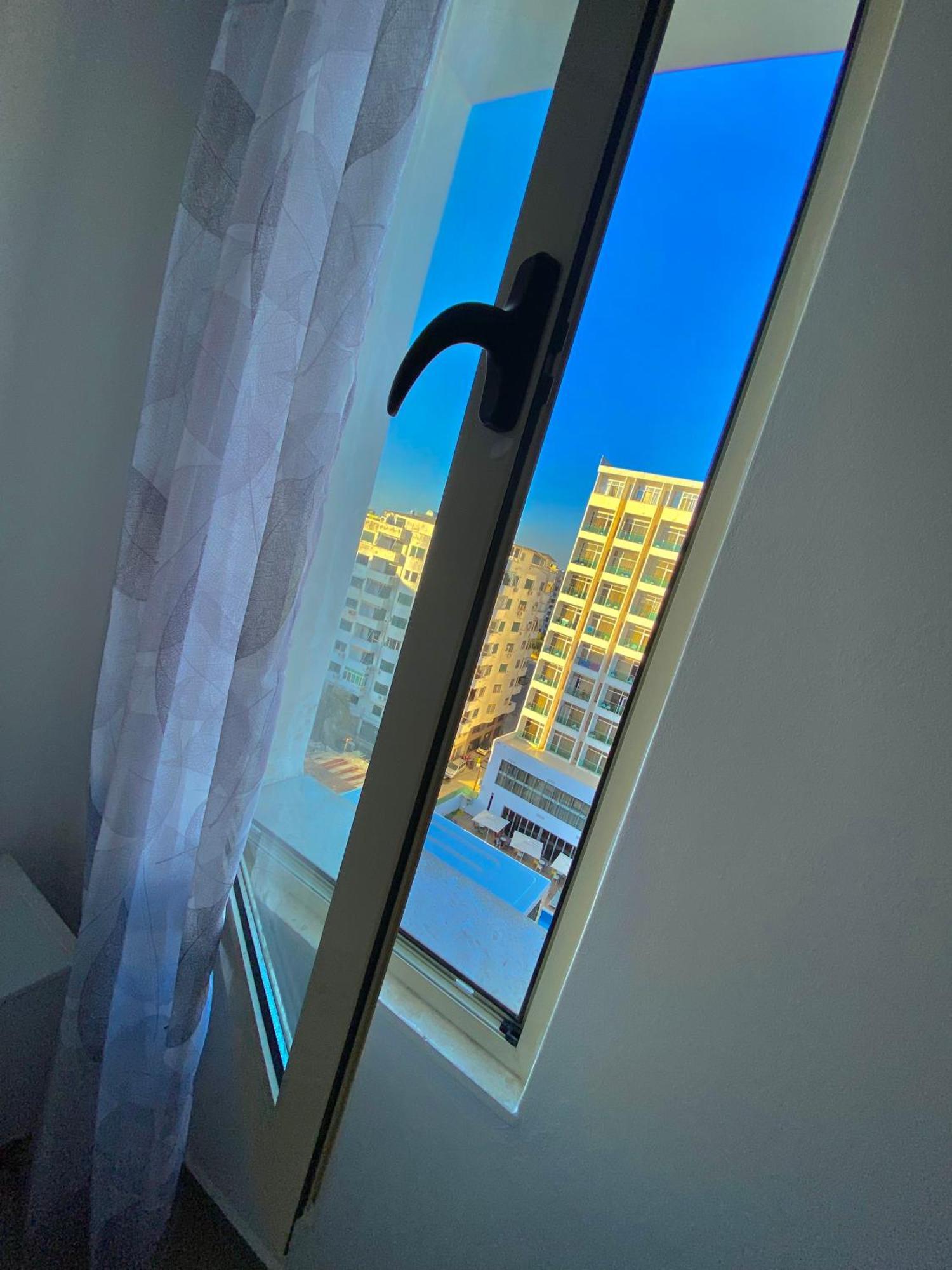 Prestige Apartament Sea View Durres Exterior photo