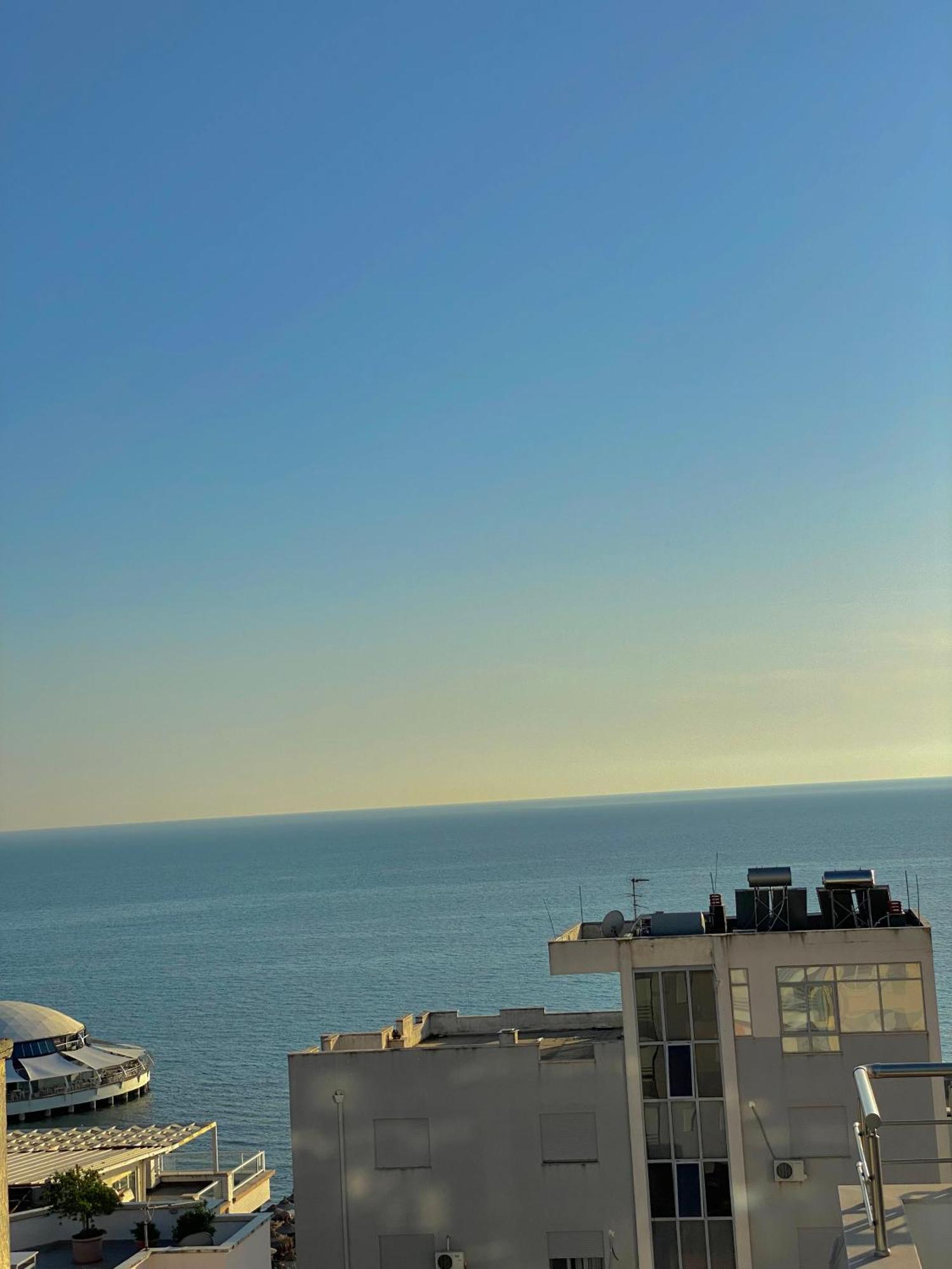 Prestige Apartament Sea View Durres Exterior photo