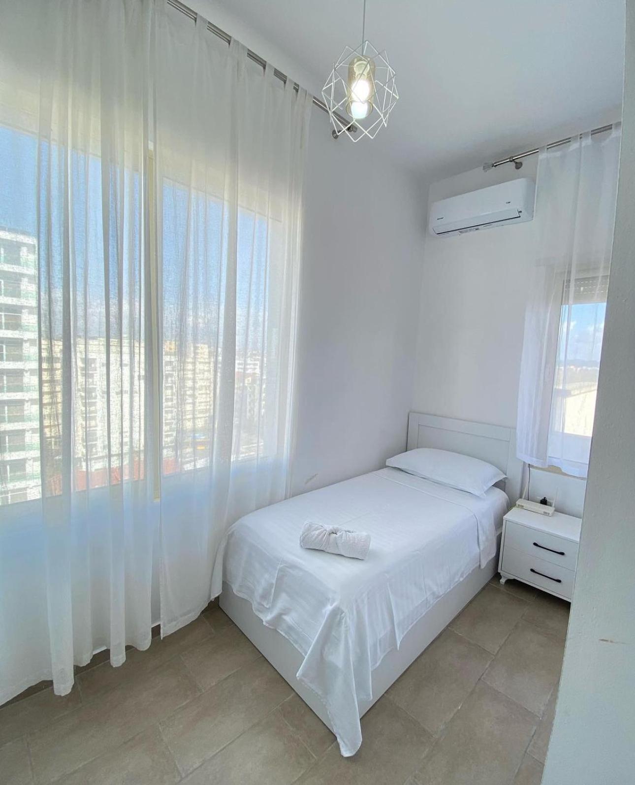 Prestige Apartament Sea View Durres Exterior photo